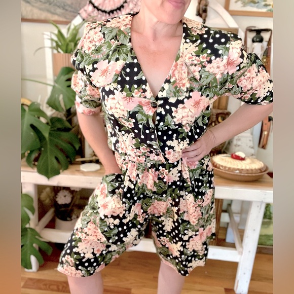 Vintage 1980’s Floral And Polka Dot Rayon Romper Shorts With Pockets - Picture 1 of 5